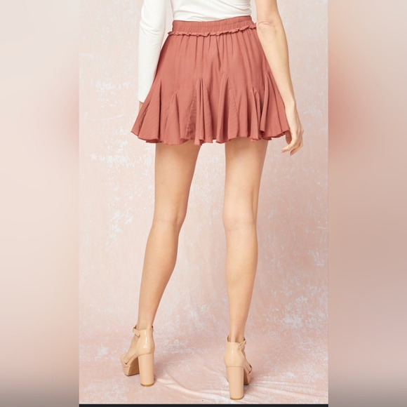 NWT - Entro - Ruffled skort in a gorgeous terracotta color, size L - Picture 1 of 6
